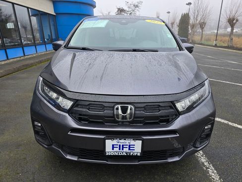 Certified 2025 Honda Odyssey EX-L image 9