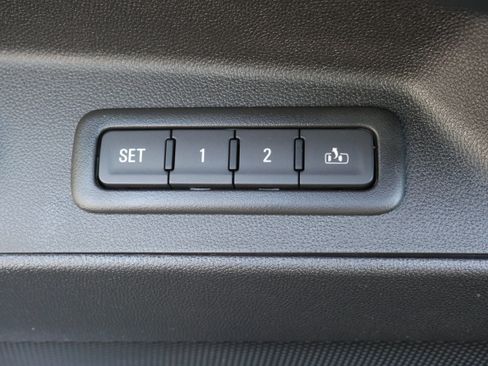 Certified 2024 Chevrolet Equinox Premier AWD/4WD image 31