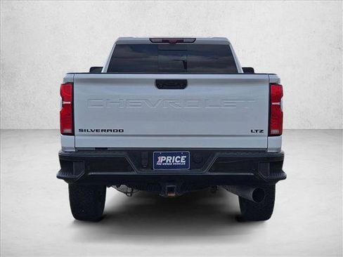 Used 2025 Chevrolet Silverado 2500 LTZ w/ Trail Boss Package AWD/4WD image 6