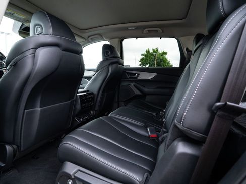 Certified 2023 Acura MDX SH-AWD w/ Technology Package image 45