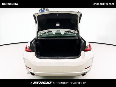 Certified 2023 BMW 330i Sedan w/ Premium Package image 14