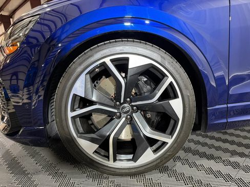 Used 2022 Audi RS Q8 w/ Black Optic Package AWD/4WD image 41