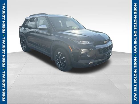 Used 2021 Chevrolet TrailBlazer ACTIV w/ Sun and Liftgate Package AWD/4WD image 1