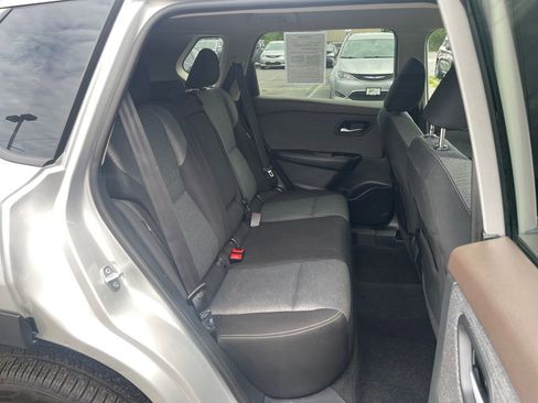 Used 2021 Nissan Rogue SV AWD/4WD image 30