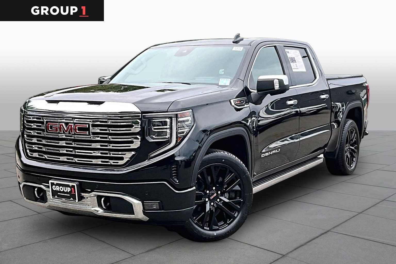 Used 2024 GMC Sierra 1500 Denali w/ Denali Reserve Package AWD/4WD image 1