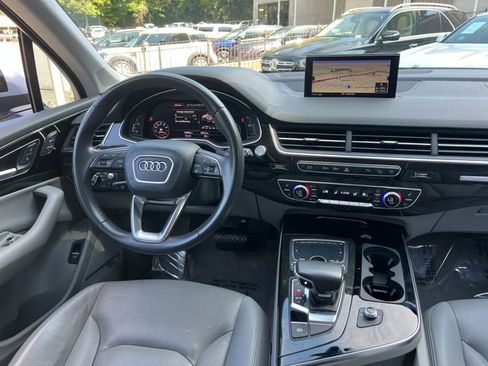 Used 2018 Audi Q7 3.0T Prestige w/ Prestige Package image 16