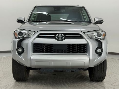 Used 2021 Toyota 4Runner TRD Off-Road Premium w/ Moonroof Package AWD/4WD image 6