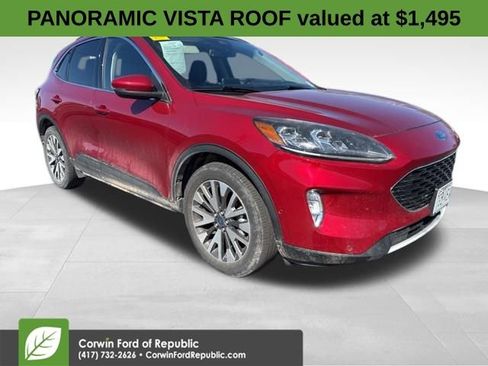 Used 2020 Ford Escape Titanium image 1