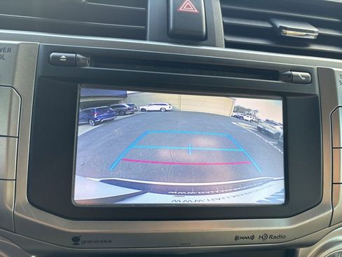 Used 2019 Toyota 4Runner SR5 Premium image 24