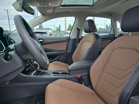 New 2026 Volkswagen Jetta SEL FWD image 19