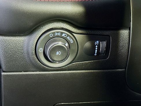 Used 2023 Dodge Durango GT AWD/4WD image 10