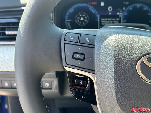 New 2026 Toyota Camry XLE FWD image 24