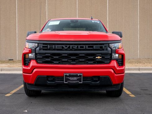 Certified 2023 Chevrolet Silverado 1500 Custom image 3