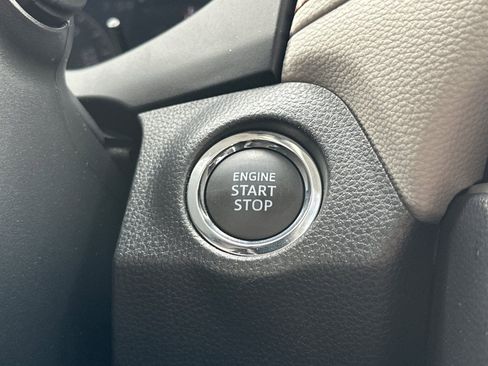 Certified 2025 Toyota RAV4 XLE AWD/4WD image 22