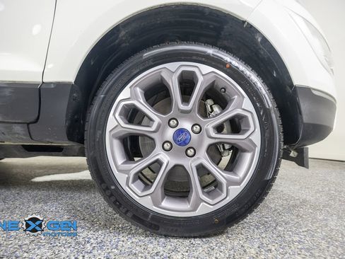 Used 2019 Ford EcoSport Titanium AWD/4WD image 45