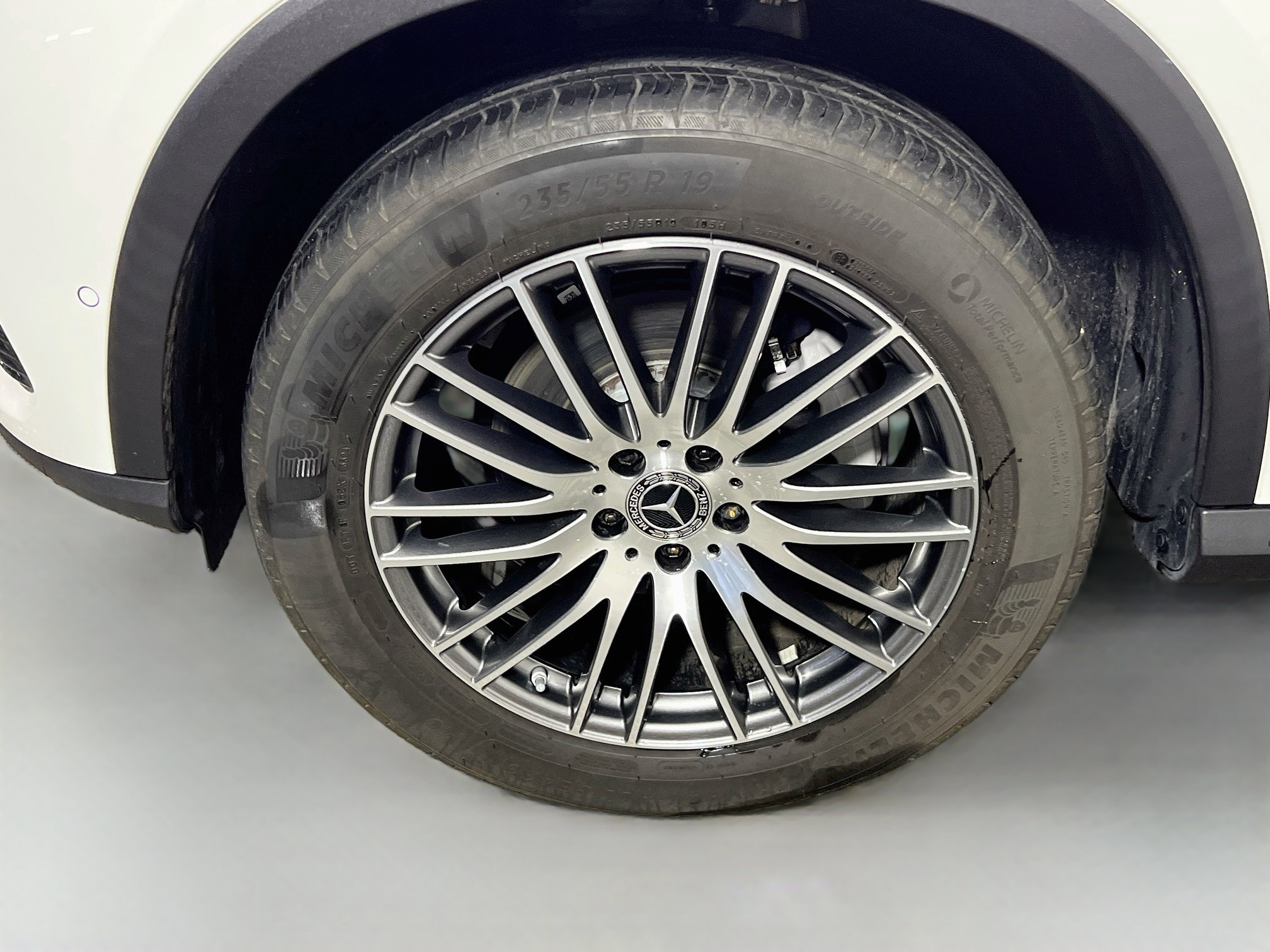 Used 2025 Mercedes-Benz GLC 300 image 14