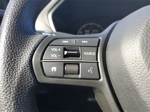 Certified 2023 Honda HR-V LX image 17