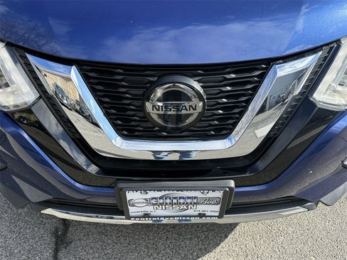 Used 2019 Nissan Rogue SL image 36