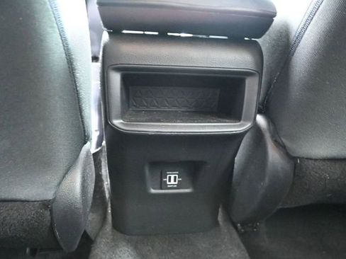 Used 2020 Toyota RAV4 LE image 14