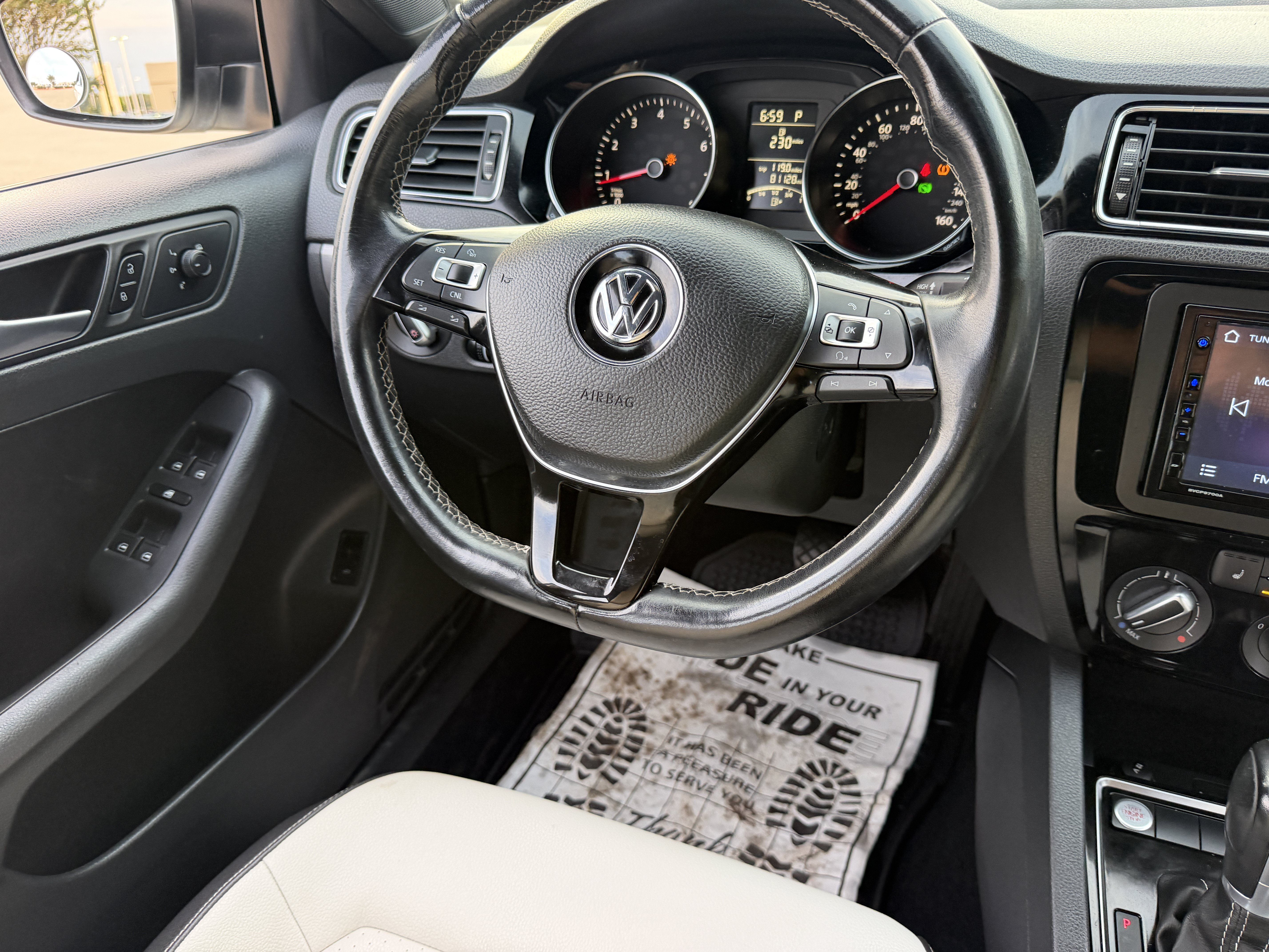 Used 2016 Volkswagen Jetta Sport FWD image 23