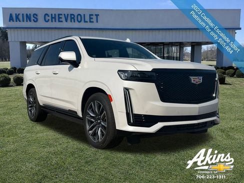 Used 2023 Cadillac Escalade Sport Platinum image 3