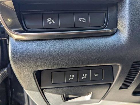 Used 2025 MAZDA CX-30 AWD 2.5 S w/ Preferred Package image 11