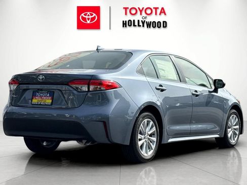 New 2026 Toyota Corolla LE FWD image 4