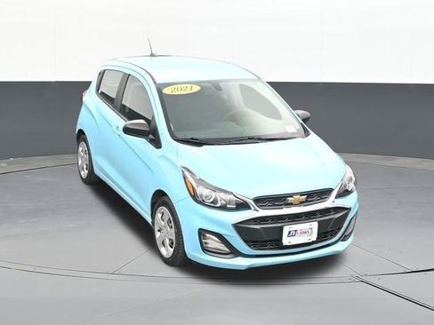 Used 2021 Chevrolet Spark LS image 63