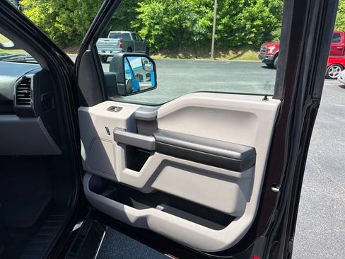 Used 2018 Ford F150 XLT w/ Equipment Group 301A Mid AWD/4WD image 16