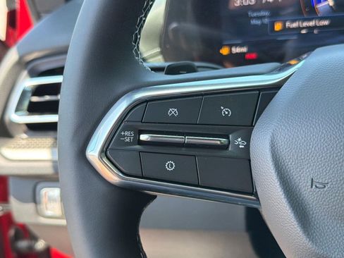 New 2026 Chevrolet Traverse LT w/ Midnight/Sport Edition FWD image 25