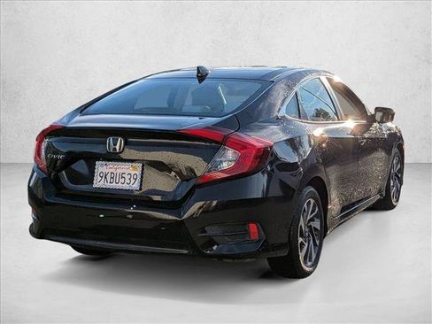 Used 2017 Honda Civic EX image 5