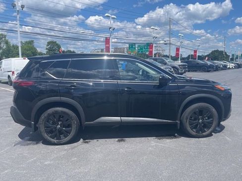 Certified 2023 Nissan Rogue SV w/ SV Premium B Package AWD/4WD image 8