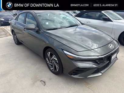 Used 2025 Hyundai Elantra Limited
