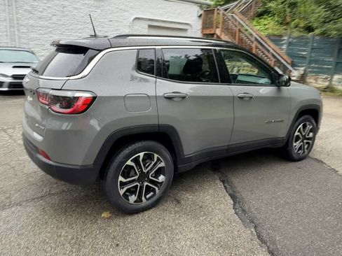 Used 2022 Jeep Compass Limited AWD/4WD image 8