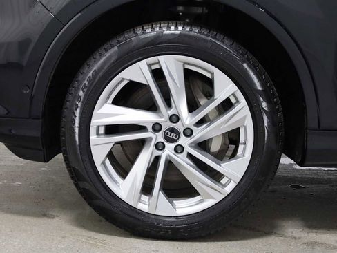 Used 2022 Audi Q7 Premium Plus image 37