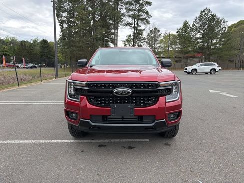 Used 2025 Ford Ranger XLT w/ Black Appearance Package AWD/4WD image 4
