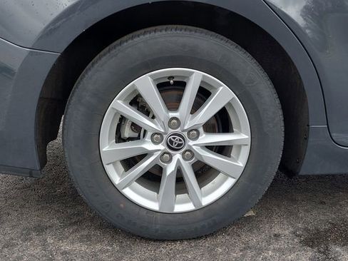 Certified 2025 Toyota Camry LE image 3