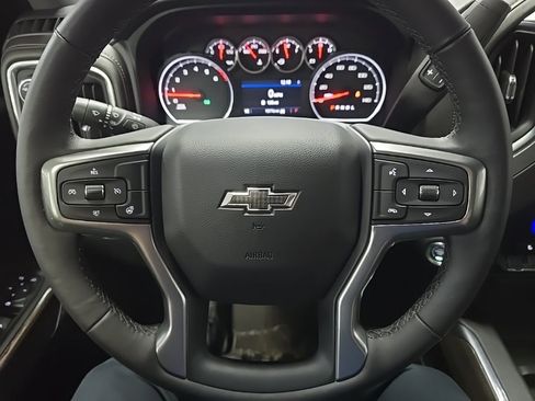 Used 2022 Chevrolet Silverado 1500 LT Trail Boss w/ Safety Package image 18