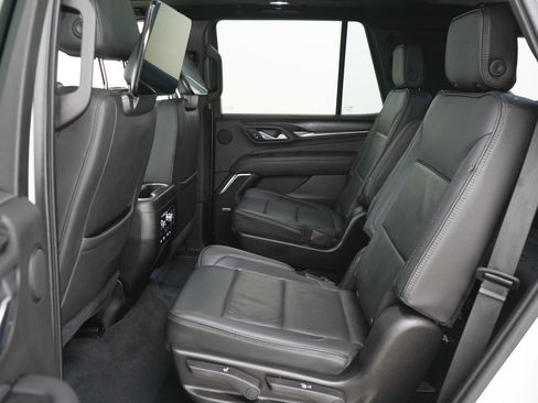 Used 2021 GMC Yukon Denali w/ Denali Ultimate Package image 17