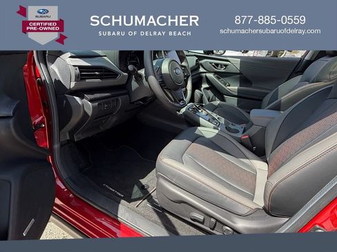 Certified 2025 Subaru Crosstrek 2.5i Limited AWD/4WD image 11