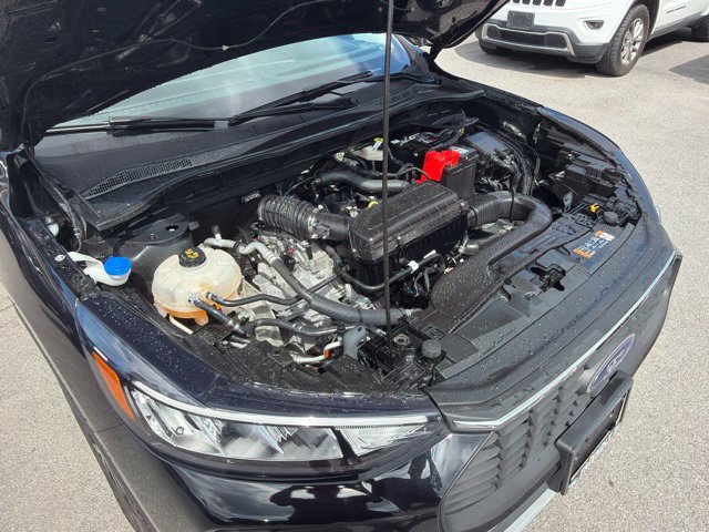 Used 2023 Ford Escape Active AWD/4WD image 52