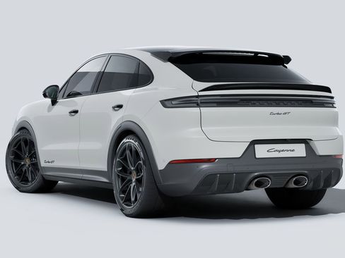 Certified 2025 Porsche Cayenne Turbo GT AWD/4WD image 3