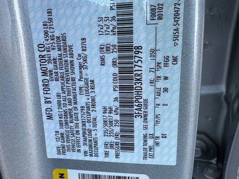 Used 2019 Ford Fusion SE image 11