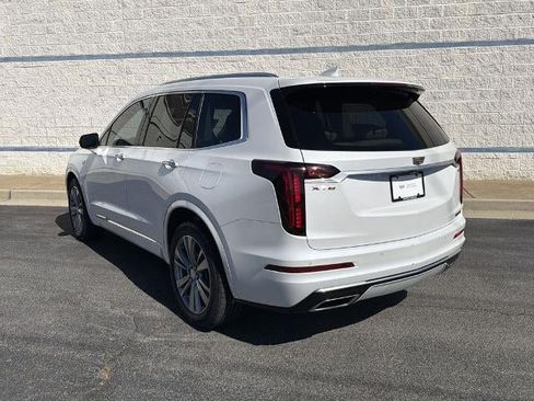 Certified 2023 Cadillac XT6 Premium Luxury FWD image 5