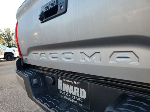Used 2021 Toyota Tacoma SR w/ SR Convenience Package image 7