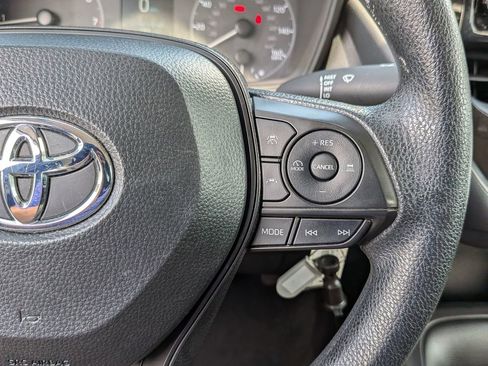 Used 2024 Toyota Corolla LE FWD image 21