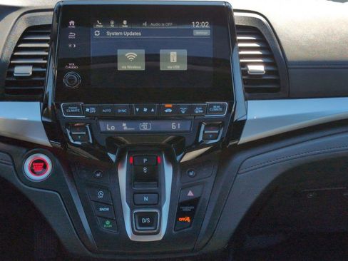 Used 2024 Honda Odyssey Sport image 27