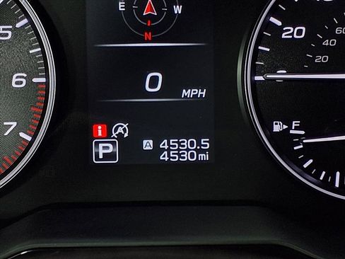 Used 2025 Subaru Outback Premium image 15