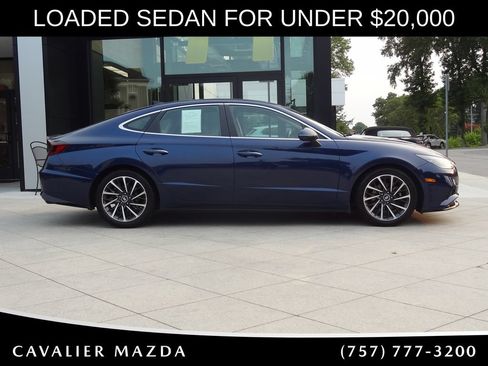 Used 2021 Hyundai Sonata Limited w/ Preferred Accessory Package FWD image 3