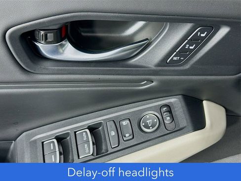 Used 2025 Honda Accord EX-L image 29